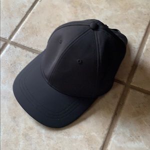 Lululemon baseball hat